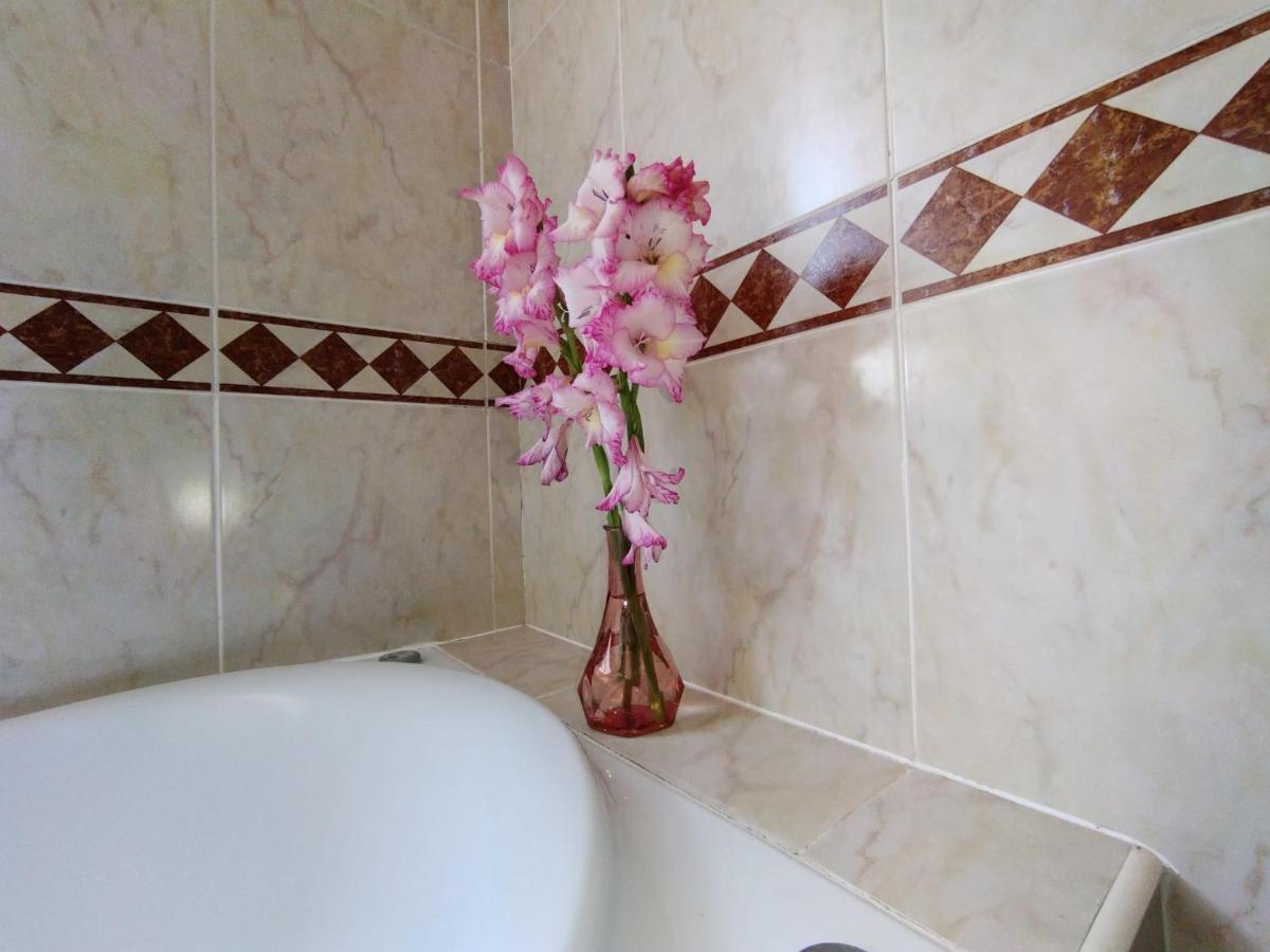 Casa Da Paz - Arruda Dos Vinhos Apartment Luaran gambar